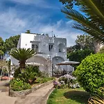 Il Sogno לינה וארוחת בוקר 4*