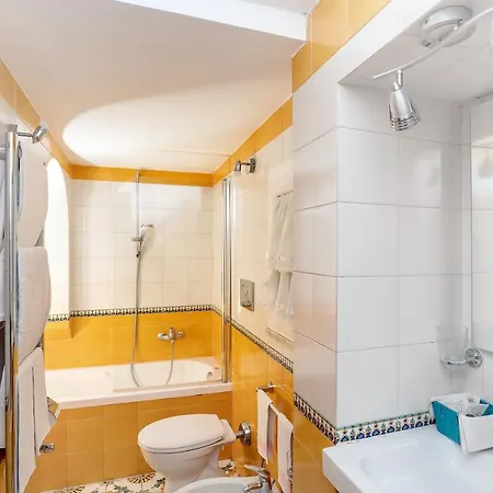 住宿加早餐酒店 伊尔索格诺住宿加早餐酒店 4*