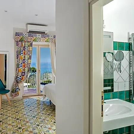 Il Sogno Oda ve Kahvaltı 4*